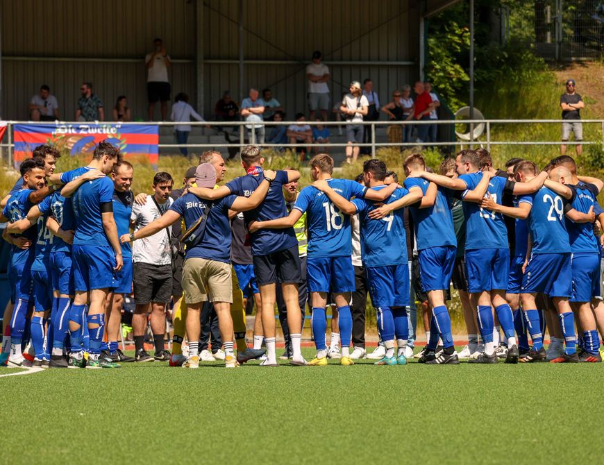 Zweite sichert Klassenerhalt im Derby